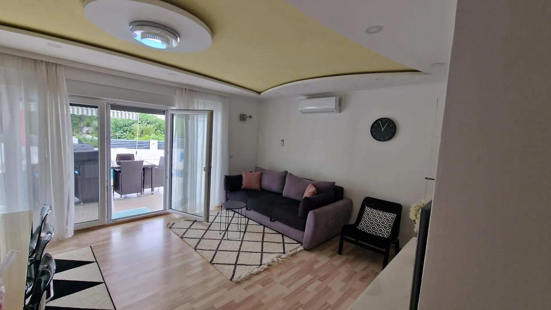 Haus Milly Jacuzzi & Pool Villa Krnica 0*,  Croatia