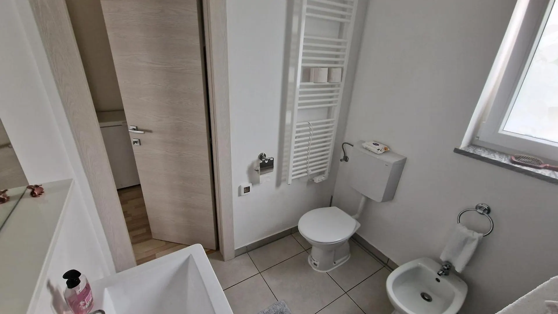 Holiday home Haus Milly Jacuzzi & Pool Villa Krnica