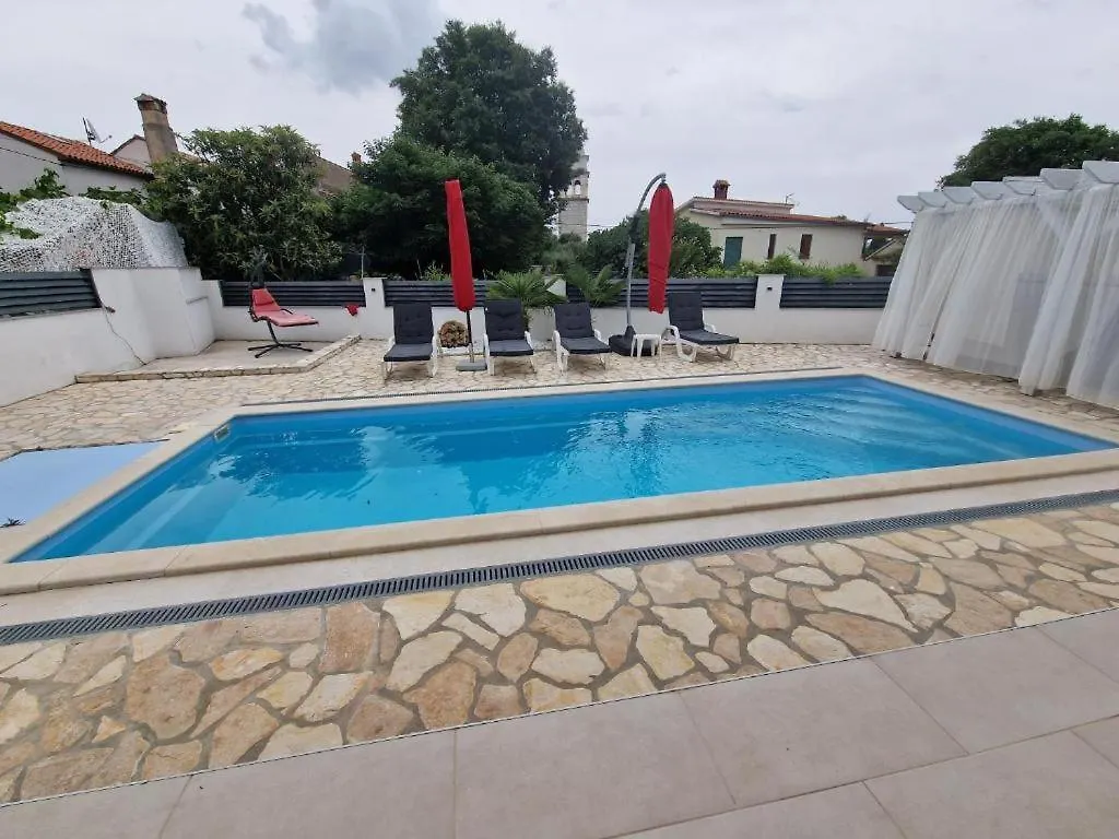 Haus Milly Jacuzzi & Pool Villa Krnica Holiday home