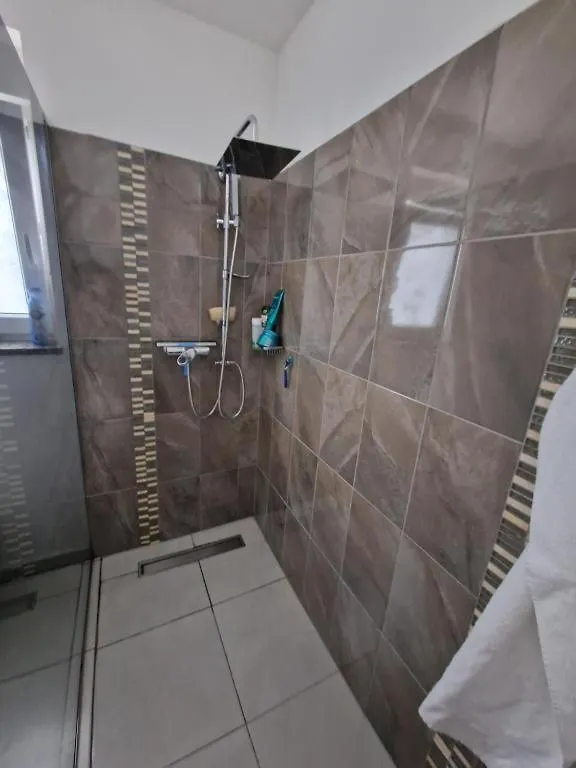 Haus Milly Jacuzzi & Pool Villa Krnica 0*,  Croatia
