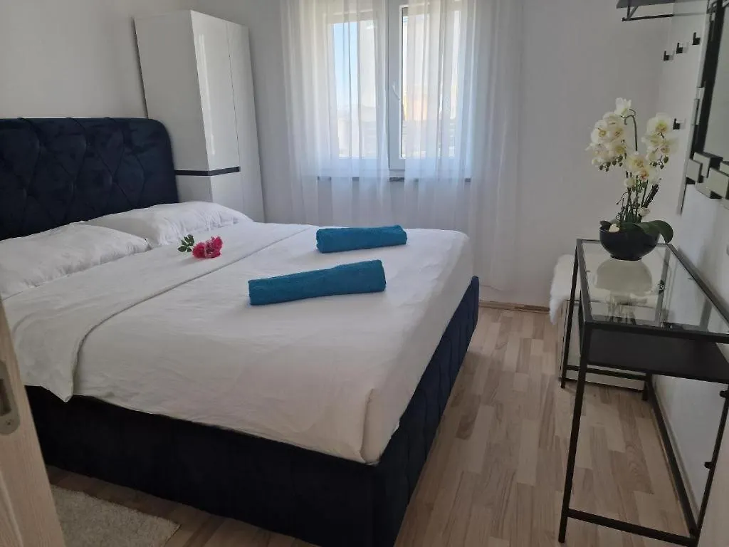 Holiday home Haus Milly Jacuzzi & Pool Villa Krnica Croatia