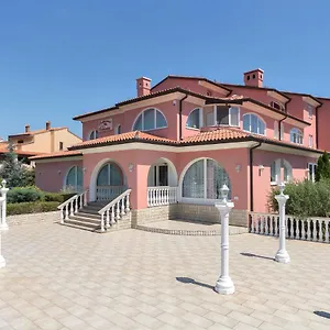 Nocleg ze śniadaniem Chiara, Krnica