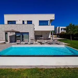  Villa Sea View Sun Sea & Fire